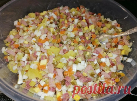 Раскрою главные секреты новогоднего оливье. Салат будет вкуснее и дольше простоит в холодильнике - Сабрина