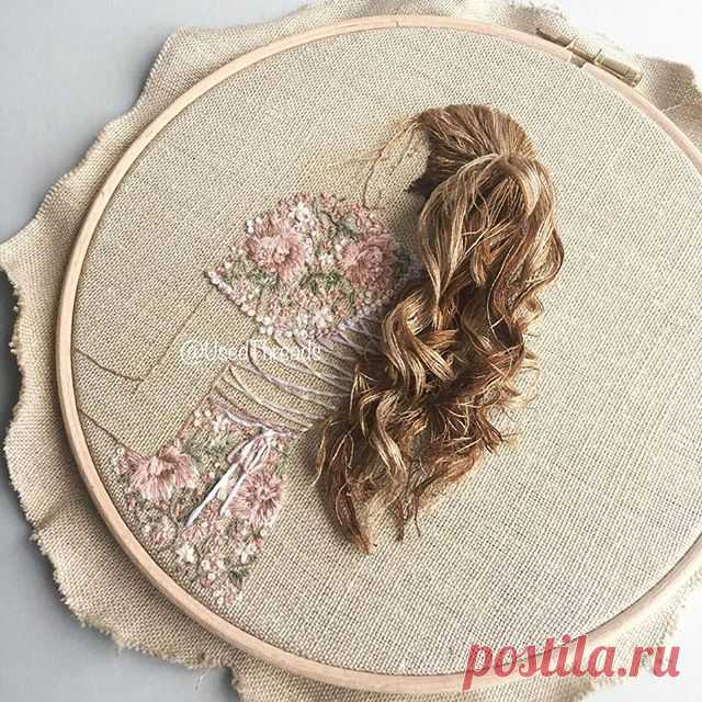 😍 от @usedthreads

Ставь лайк❤
Тебе не трудно, а мастеру приятно!

Подписывайся на другие наши проекты:
@best_interior_design_idea - интерьеры
@best_travel_idea - туризм
@best_hand_made_idea - рукоделие
@hand_made_dlya_detei - рукоделие для детей

#прическа #девушка #bahar #kanaviçe #handmade #хобби #хендмейд #вышивка #вдохновение #crossstitch  #needlework  #bordado #nakış #hobimişim #ручнаяработа #авторскаяработа #творчество #этси #etsy #ярмаркамастеров  #besthandmadeembroidery