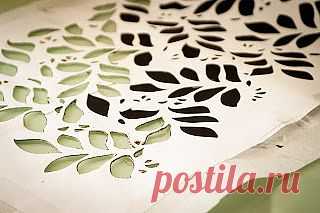 Pleasant View Schoolhouse: So Many Petals: Alabama Chanin Bloomers Stencil