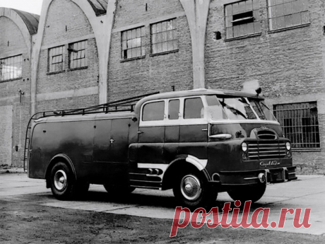 Csepel D720 Ikarus Firetruck