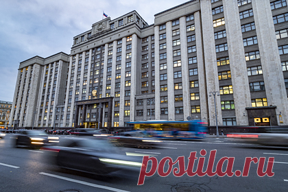 В России предложили по-новому наказывать за пьянство за рулем. Председатель комитета Госдумы по труду, социальной политике и делам ветеранов Ярослав Нилов предложил дифференцировать наказания за нетрезвое вождение. По его словам, есть разница между человеком, севшим за руль пьяным, и тем, у кто на алкотестере проявляются показатели близкие к погрешности.