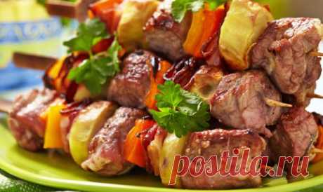 шашлык из свинины маринад самый вкусный чтобы мясо было мягким