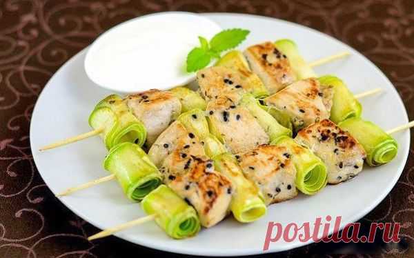 Куриные шашлыки с кабачками