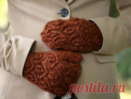 Варежки с листьями спицами от Аланы Дакос | vjazem.ru I