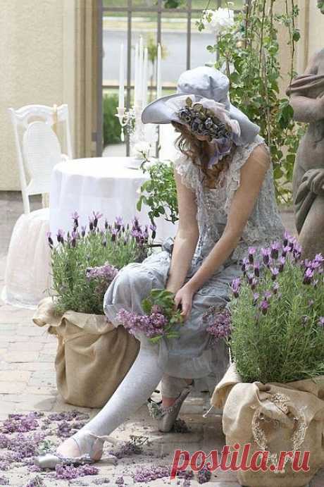 ***RINCONES, DETALLES, ANECDOTAS, GUIÑOS DECORATIVOS ROMANTICOS***