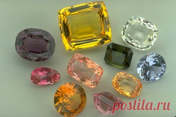 Синтетический корунд: описание и разновидности, в чем отличие от подделки и натурального камня, особенности и применение, свойства