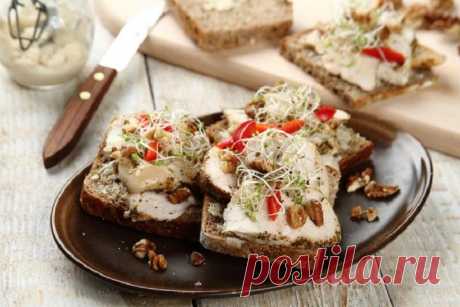 Бутерброды с запеченной курицей и овощами – пошаговый рецепт с фото.