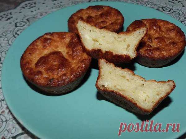 Сырники со сметаной и манной крупой в духовке | Poperchi.Ru | Яндекс Дзен
