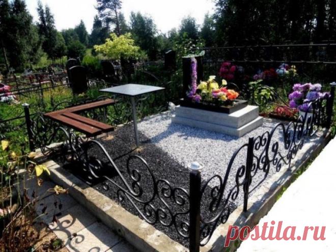 Кому положено бесплатно место на кладбище? | Алексей Демидов