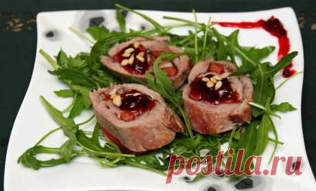 Рулет из говядины с начинкой - пошаговый кулинарный рецепт на Повар.ру