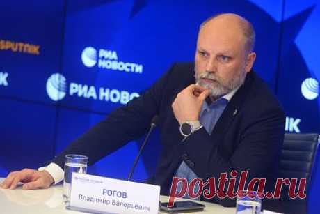 Стало известно о возможном теракте в Запорожской области. В Михайловке Запорожской области произошел взрыв, возможен теракт. Об этом сообщил председатель движения «Мы вместе с Россией» Владимир Рогов. По его словам, взрыв произошел в центре поселка. Ранее ВСУ атаковали морской порт в городе Бердянск Запорожской области. В результате удара пострадали девять человек.