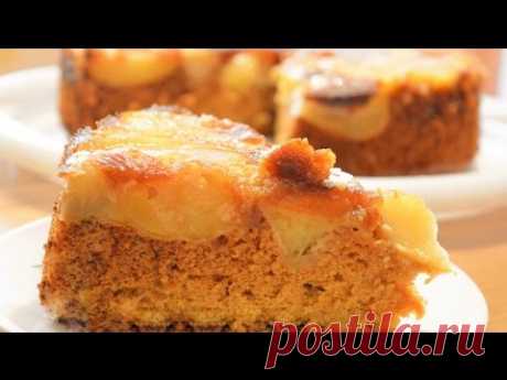 Шарлотка с яблоками и медовым бисквитом | Apple Sharlotka Recipe (Apple Cake)