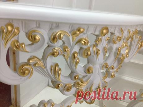 деталь резьбы консоли