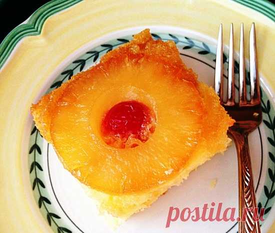 Простой и вкусный ананасовый десерт Сладкий пирог с консервированными ананасами и вишнями – простой и быстрый рецепт
