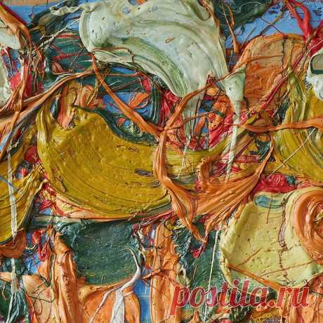 Масло, холст 120 см 100 см Пейзаж ”Сосны. Время и бытие” я писала на пленэре. Я решала задачу: передать движение на картине крупными энергичными мазками, запечатлеть в своей манере дух леса, золотые сосны, качающиеся на ветру. В тот день я была околдована соснами. В таком месте невольно задумываешься о жизни и о времени. Екатерина Лебедева художник