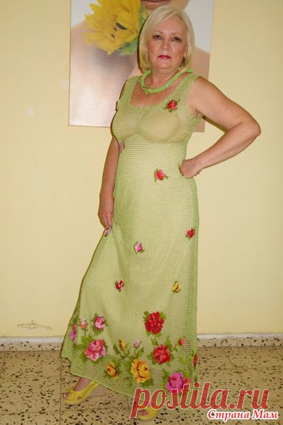 Сарафанчик " Розы" - филейная сетка и вышивка крестиком.