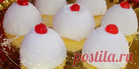 تحلية تركية بسيطة و إقتصادية في 5 دقائق - Karamilla https://youtu.be/QPMhcCl924g المقاديـــــــــــر: لتر من الحليب ما يعادل 4 كوب معياري 130 غ من الدقي