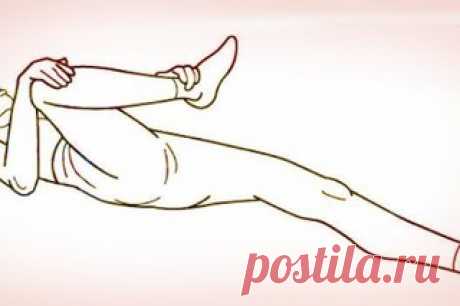 Как разблокировать седалищный нерв: 2 простых способа снять боль

Как правило, термин «защемление/ущемление седалищного нерва» подразумевает потерю эластичности и гибкости мышц задней поверхности ноги. Это часто связано с процессом возрастного укорочения (ригидности) мышц, который может начаться уже после 30–35 лет.
Показать полностью…