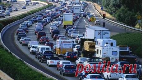 Угроза прорыва плотины в Калифорнии, начата эвакуация...