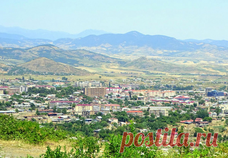 В МО Азербайджана опровергли сообщения о нападении на Степанакерт. В оборонном ведомстве сообщили, что дезинформацию распространили армянские источники.