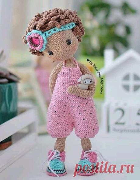 Амигуруми кукла