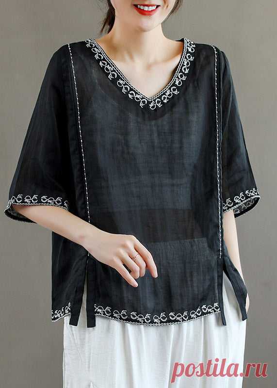 Stylish Purple V Neck Embroideried Floral Linen T Shirt Half Sleeve – SooLinen