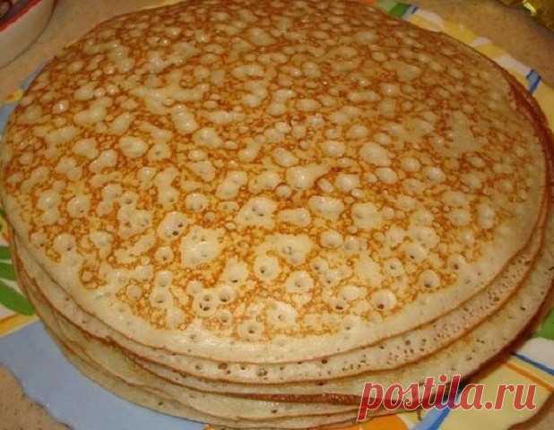 С этим рецептом твои блинчики будут не только вкусными, но и красивыми! Просто и оригинально! 
Приготовить блинчики — значит устроить маленький праздник у себя на кухне. Подавая их с разной начинкой, можно использовать бесконечные вариации всеми любимого блюда. Не у каждой хозяйки они получаются красивыми и вкусными одновременно, нужен опыт, чтобы уметь выпекать идеальные блины.
Этот рецепт точно поможет тем, кто никак не справляется с приготовлением симпатичных на вид бли...