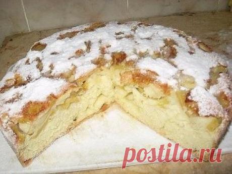 25 рецептов с яблоками:
1. Шарлотка
2. Печеные яблоки с творогом
3. Воздушные слойки с яблоками 
4. Ароматная шарлотка
5. Яблочный пирог с розочками
6. Яблочные пирожки
7. Манник с яблоками
8. Творожно-яблочная запеканка с ароматом корицы
9. Яблочный пирог с орехами
10. Оладушки с яблоками
11. Самый простой в мире яблочный пирог
12. Яблочный штрудель
13. Сочные яблочные кексы
14. Оладьи с яблоками
15. Яблочный пирог
16. Яблоки в творожном тесте - сказочно вкусно
17. Яблочн...