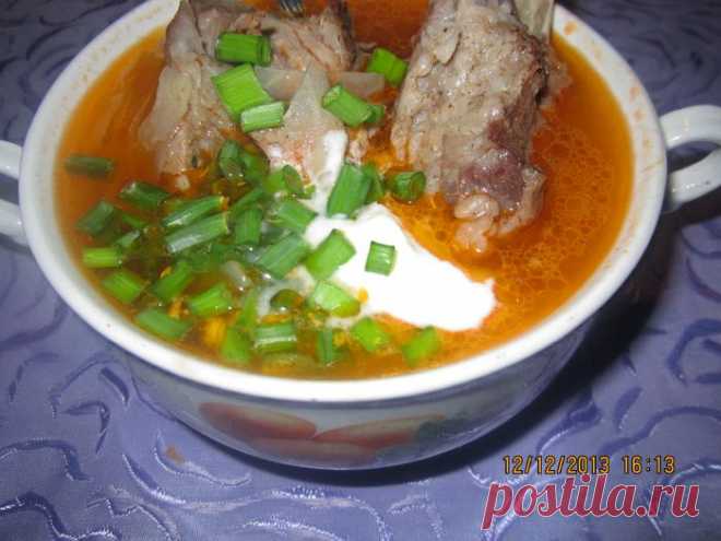 Щи зимние "Купеческие"

Щи - это зимнее блюдо, классика русской кухни, ее богатство и  сила.Традиционно  подают очень горячими с рассыпчатой гречневой кашей со шкварками.