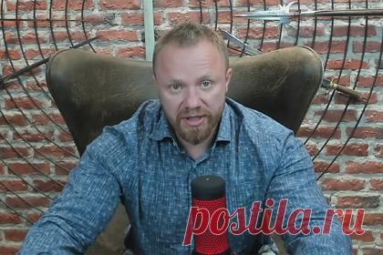 В Москве суд арестовал обвиняемого в убийствах украинского неонациста Боцмана. В Москве суд заочно арестовал Сергея Коротких, известного как Боцман и Малюта, который считается ближайшим соратником националиста Максима Марцинкевича (Тесак), покончившего с собой в СИЗО. В России его считают причастным к двойному убийству, совершенному по мотивам национальной ненависти в 2007 году.