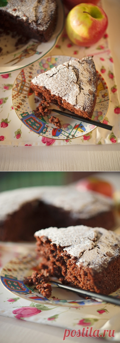 Быстрый пирог с шоколадом и яблоками (шоколадная шарлотка)