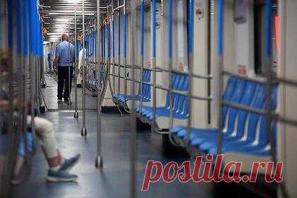 Унизившие ребенка-аутиста предложили обойтись без суда с фразой «слышь, замнем?». Москвичи, которые унизили ребенка с аутизмом в столичном метро, а также избили его родителей, предложили решить дело без суда. По словам матери мальчика, подросток, спровоцировавший конфликт, предложил «замять» ситуацию. Она отметила, что семья уже написала заявление в полицию.