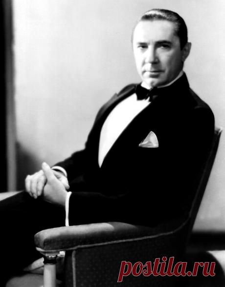 Бела Лугоши, 20 октября, 1882
 • 16 августа 1956