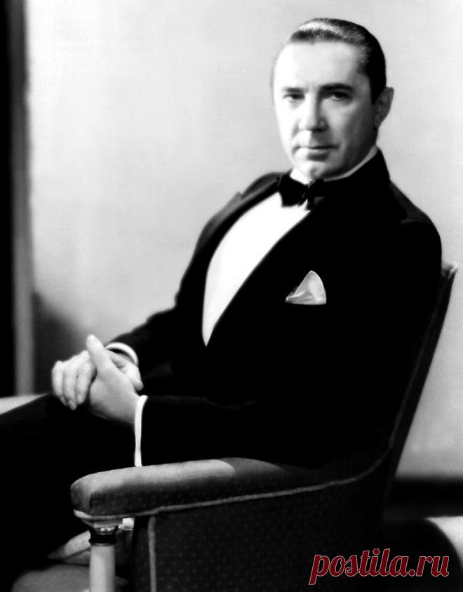 Бела Лугоши, 20 октября, 1882
 • 16 августа 1956