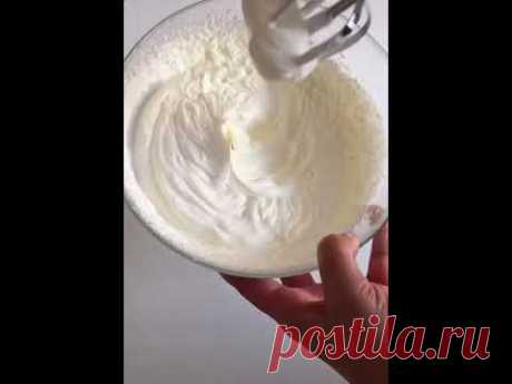 Как приготовить самый вкусный крем для торта#shortshttps://youtu.be/SrUaniZibjo