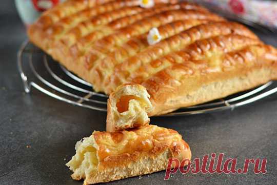 Сдобные булочки-сайки с заварным кремом