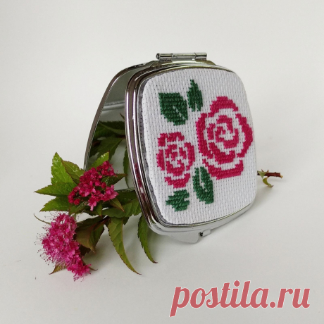 Купить зеркальце с вышивкой "яркие розы" ручной работы у мастера без наценок | DIY Рукоделие - Украшения