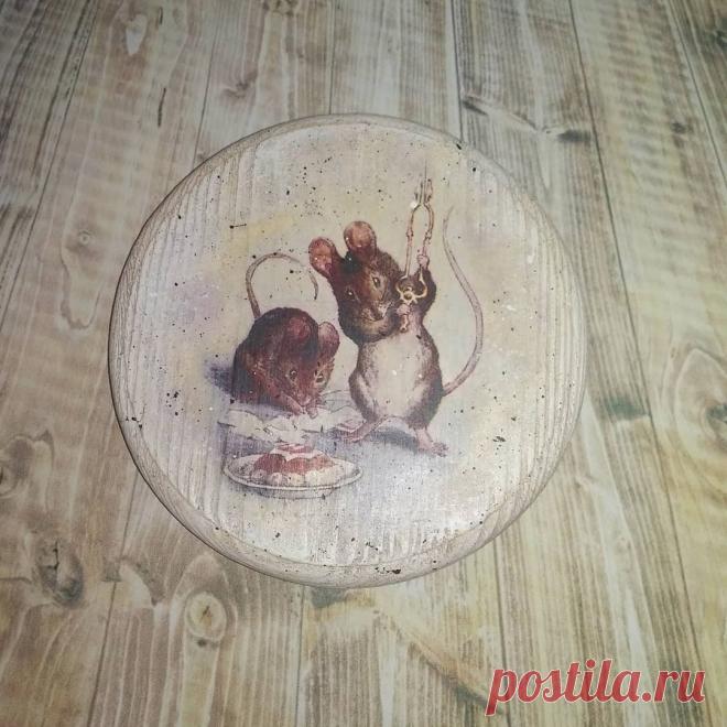 euHhHqvQalQ.jpg (1080×1080)