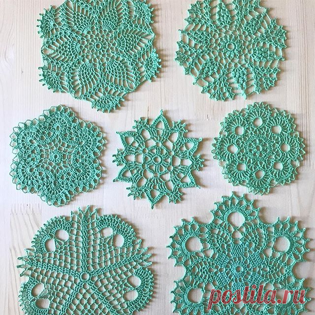 #салфетки #своимируками #ручнаяработа #рукоделие #вяжукрючком #вязание #вязаниекрючком #люблювязать #любимоезанятие #любимоедело #хобби #крючком #кружево #кружевныеистории #интерьер #декордлядома #деревенскийстиль #декорстола #уют #уютныйдом #винтаж #винтажныйстиль #подарок #покажукаквяжу #свяжи_как_я_свяжи_лучше_меня #crochet #crocheting #crochê #crochetdoily #ganchillo
