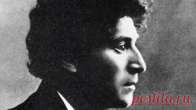 Летящий над веком 130 лет назад в Витебске родился Марк Шагал (1887–1985) — театральный декоратор, ученик Николая Рериха и Льва Бакста и один из самых ярких художников ХХ века. «Газета.Ru» рассказывает о пяти главных картинах художника, которые ознаменовали переломные этапы творчества.