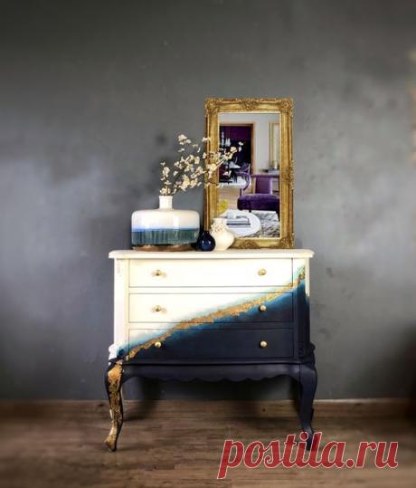 KUFER z artystycznym rękodziełem : Nowe życie starym meblom