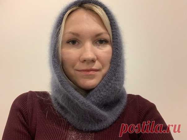 Работы наших подписчиков.
Все собраны под тэгом #работы_подписчиц_ВязаниеИРукоделие

Очень популярный сейчас аксессуар Капор или капюшон с запАхом или на клепке из пуха норки.
Вязала в три нити + 2 доп нити, спицы 5.
#спицы #вязаный_капор #капор_спицами #капор #капюшонспицами