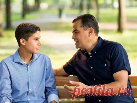 Доброго дня всем! Недавно приезжал в гости сын из Европы... Не был на малой Родине 32 года... После нашего развода,  жена снова вышла замуж и уехала в Белоруссию. И увезла Тимура, ему было 12 или 13 лет... Потом они пожили в Германии, и опять в РБ... Так вот, в 45 лет, сын с семьей приехал в наш город, побродить по местам своего детства, показать город жене и сыну, и поехать на отдых на Иссык-куль... А я его детей и жену видел только по вацап, так что это был праздник и на...