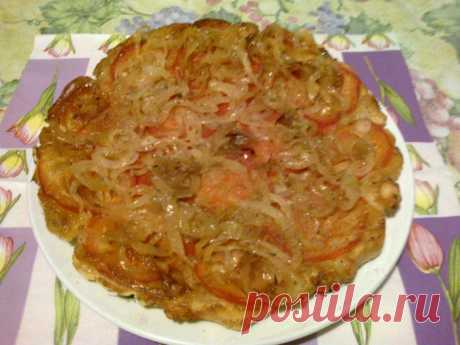 Тарт с помидорами и луком