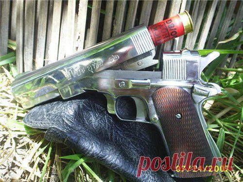 Пистолет 12-го калибра. Не шутка.