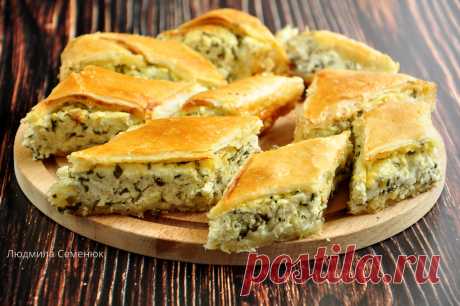 Пирог с брынзой и зеленью