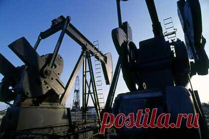 Названа оптимальная цена нефти для России. Оптимальной для России была бы цена нефти от 55 до 70 долларов за баррель. Такую стоимость назвал глава Минэнерго Николай Шульгинов. «Я считаю оптимальным уровнем для рынка 55-70 долларов за баррель», — заключил он. Министр добавил, что в настоящее время страна наращивает добычу и у нее есть новые проекты.