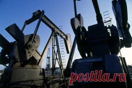 Названа оптимальная цена нефти для России. Оптимальной для России была бы цена нефти от 55 до 70 долларов за баррель. Такую стоимость назвал глава Минэнерго Николай Шульгинов. «Я считаю оптимальным уровнем для рынка 55-70 долларов за баррель», — заключил он. Министр добавил, что в настоящее время страна наращивает добычу и у нее есть новые проекты.