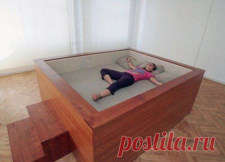 Фантастическая кровать.