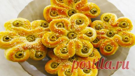 Быстрые булочки, которые покорят Всех! То, что нужно для перекуса!
Приветствую всех. Сегодня я хочу с вами поделиться рецептом очень оригинальных, несладких булочек с оливками. Булочки получаются воздушными, вкусными и очень красивыми. Разлетаются со стола в один ми…